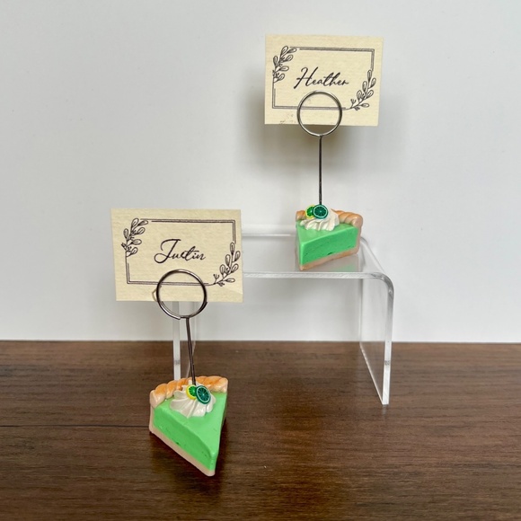 Key Lime Pie Place Card Holders - Set of 2 Hand-Sculpted Table Decor - Name Card - Picture 13 of 13